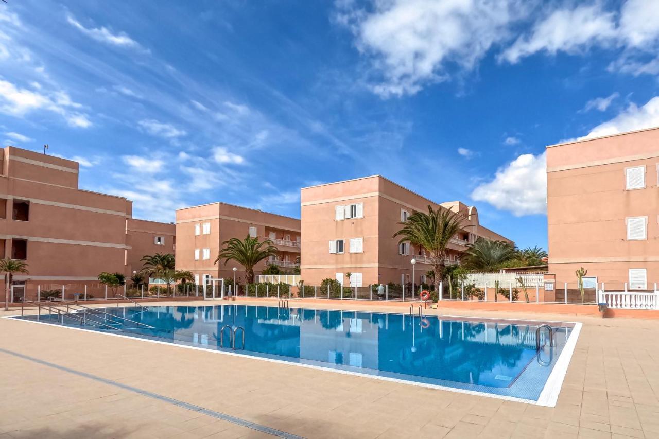 Casa vacanze Lovely 2 Bedroom With Pool And View, K26